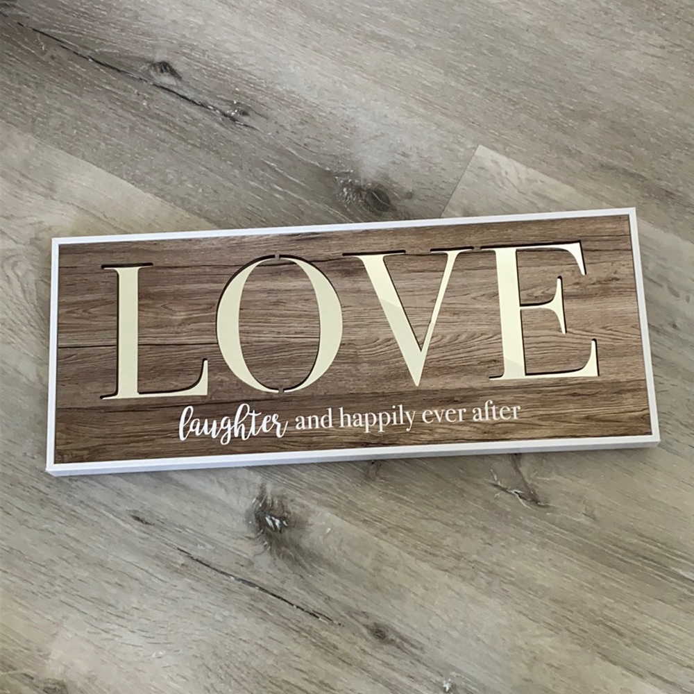 Love sign.